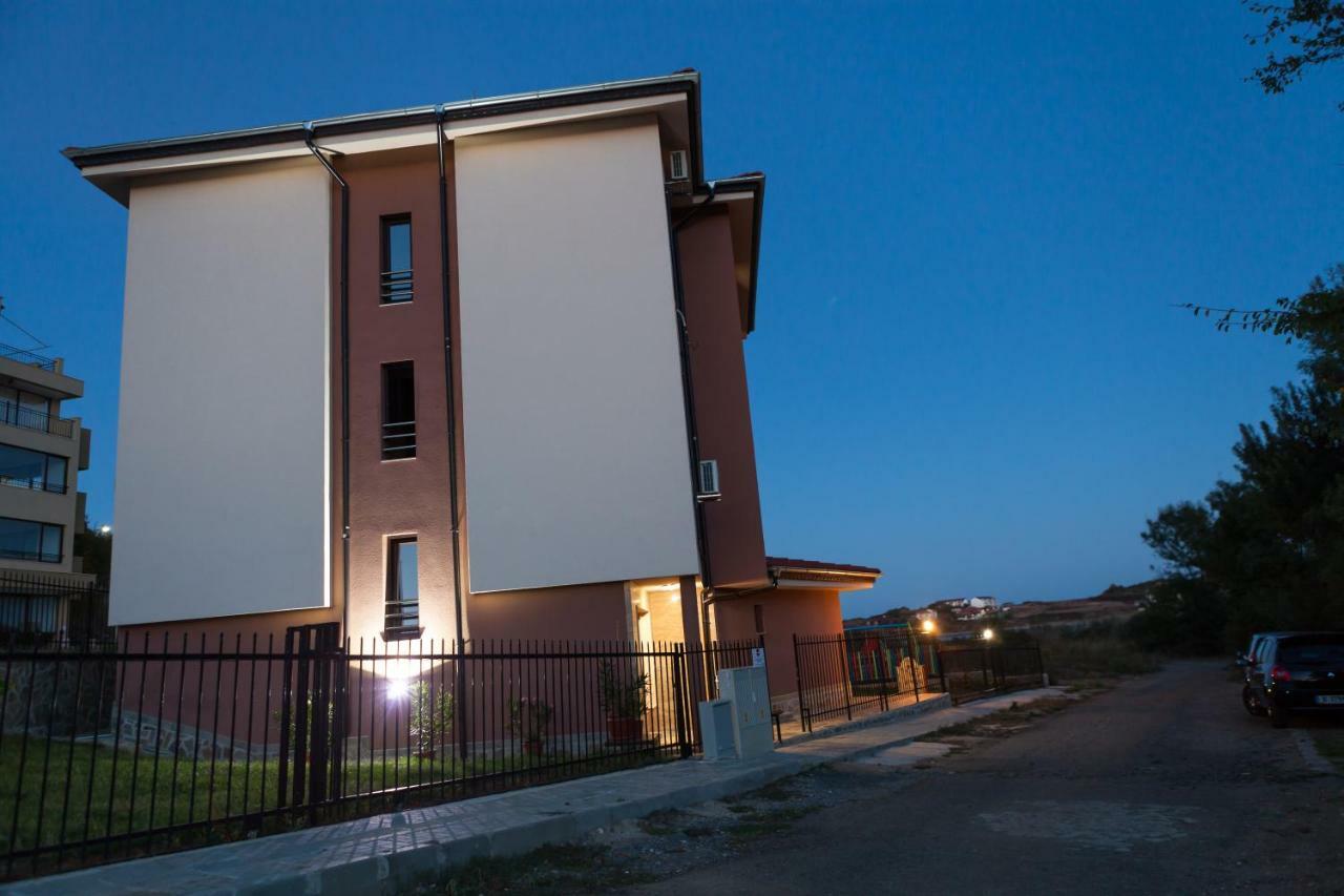 La Mer Apartments Tsarevo Dış mekan fotoğraf